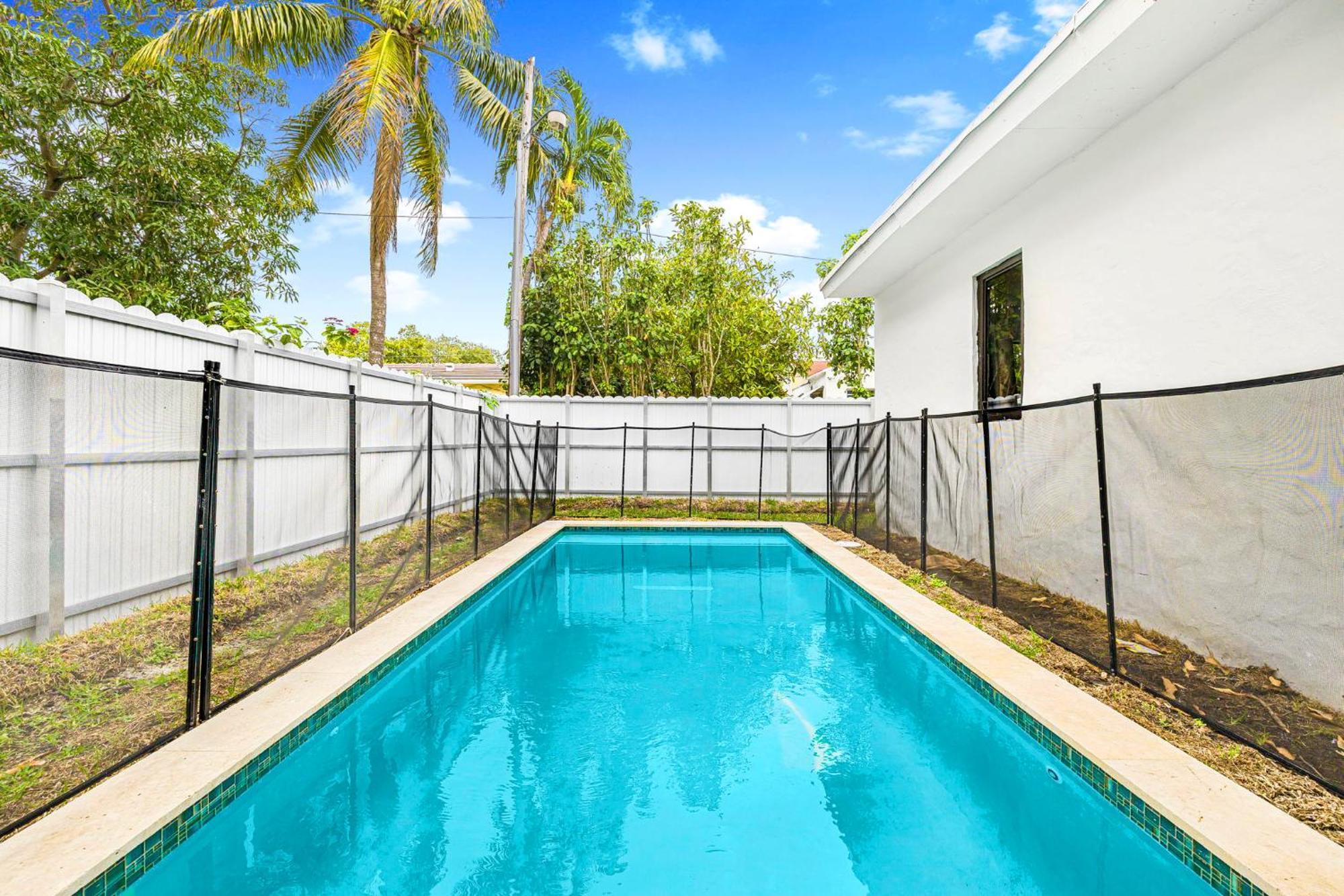 Appartamento Relaxing Poolside Escape In A Beautiful